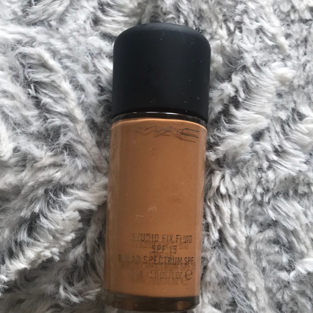 Mac Studio Fix Fluid NC45